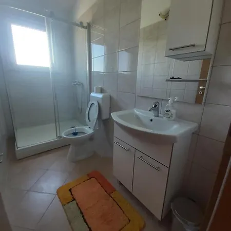 Ratka Apartment *